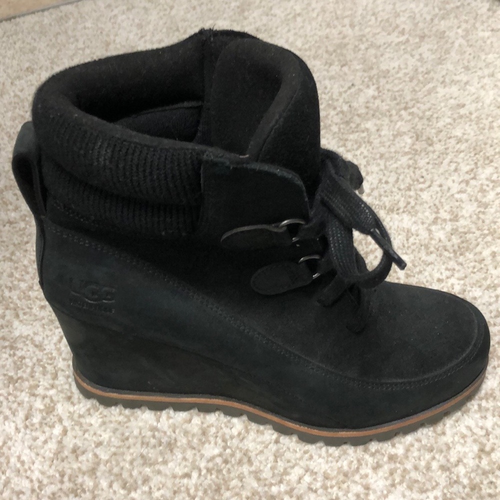 UGG VALORY BOOT - Picture 7 of 9